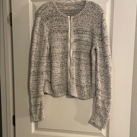 LOFT Sweaters - LOFT Cream and Black Textured zip up Cardigan size Large NWOT